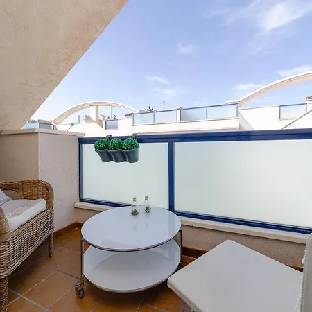 Apartmán Penthouse Naomi With Two Terraces, Private Solarium, Sea View, Swimming Pool, With Underground Parking, Pets Allowed Dehesa de Campoamor (Orihuela Costa)